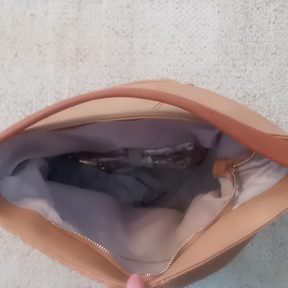 Purse - Picture 4 of 6